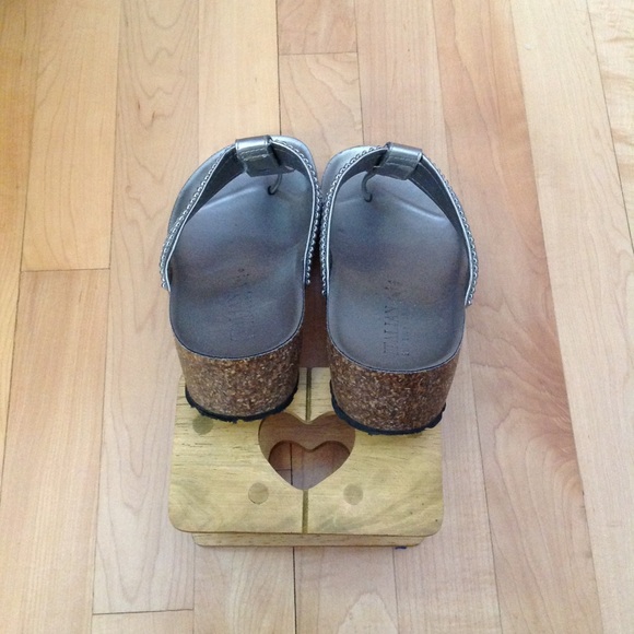 Silver Bling Sandals - Picture 4 of 6